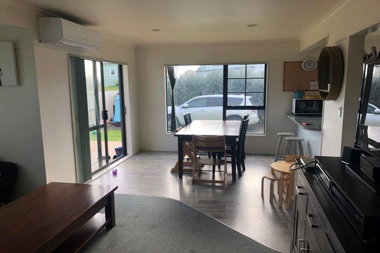 Photo of property in 884b Papamoa Beach Road, Papamoa Beach, Papamoa, 3118