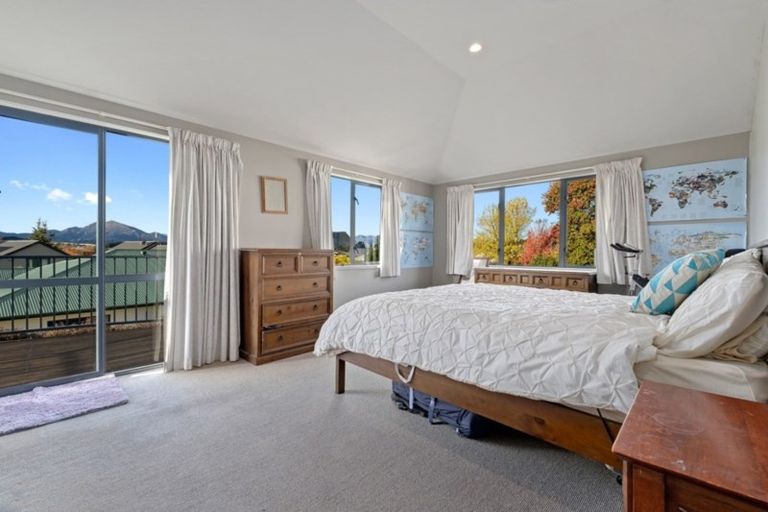 Photo of property in 77 Meadowstone Drive, Wanaka, 9305