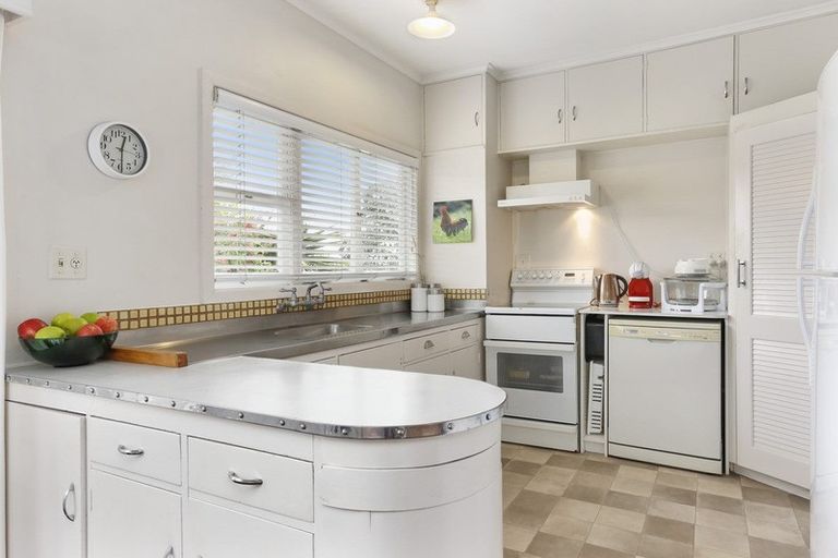 Photo of property in 223b Hibiscus Coast Highway, Red Beach, 0932