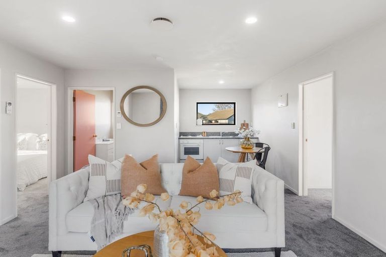 Photo of property in 18 Auburn Avenue, Upper Riccarton, Christchurch, 8041