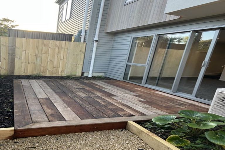 Photo of property in 3/43 Churton Crescent, Taita, Lower Hutt, 5011