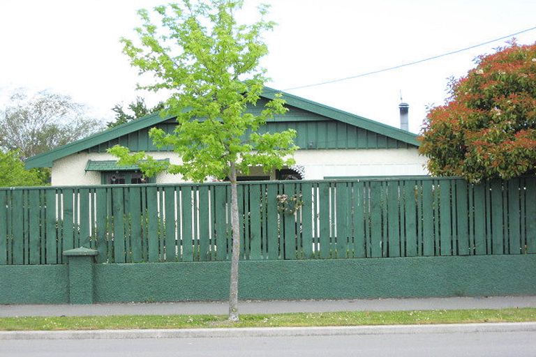 Photo of property in 431a High Street, Rangiora, 7400