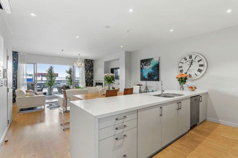 Photo of property in 215/24 Wellington Street, Howick, Auckland, 2014