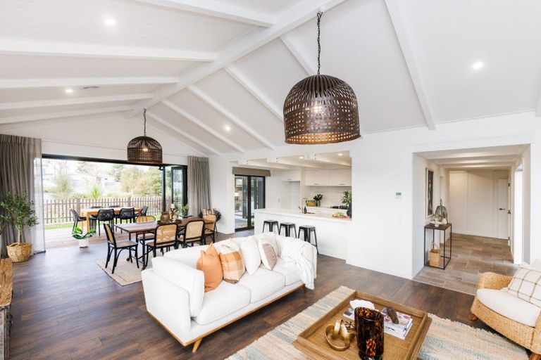 Photo of property in 1 Te Ara Lane, Hokowhitu, Palmerston North, 4410