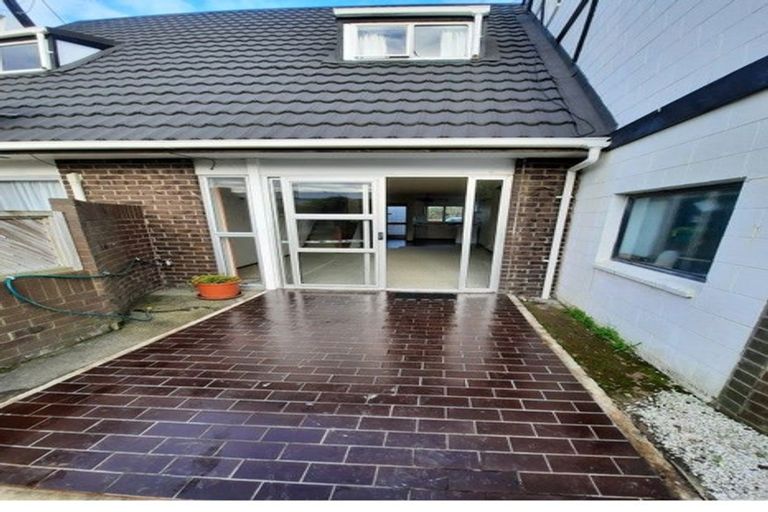 Photo of property in 5/31 Mana Avenue, Titahi Bay, Porirua, 5022