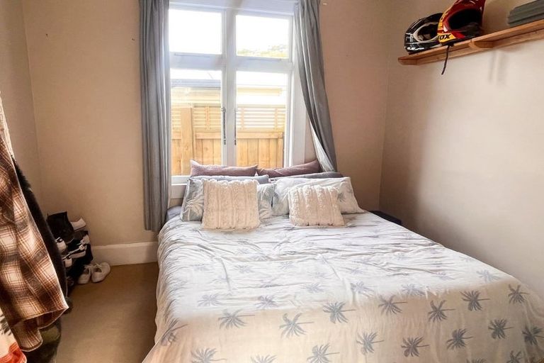 Photo of property in 7 Celia Street, Redcliffs, Christchurch, 8081