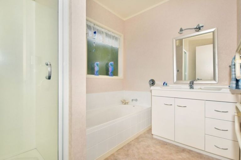 Photo of property in 5 Daviot Place, Te Kamo, Whangarei, 0112