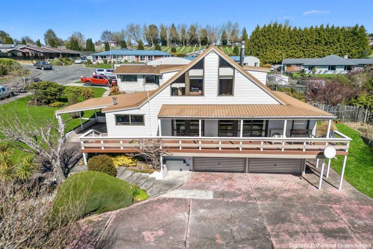 Photo of property in 33 Aotea Crescent, Gore, 9710