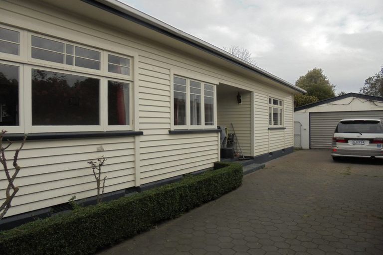 Photo of property in 35 Hinemoa Street, Spreydon, Christchurch, 8024