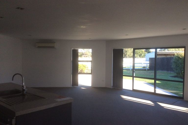 Photo of property in 87 Acacia Avenue, Rangiora, 7400