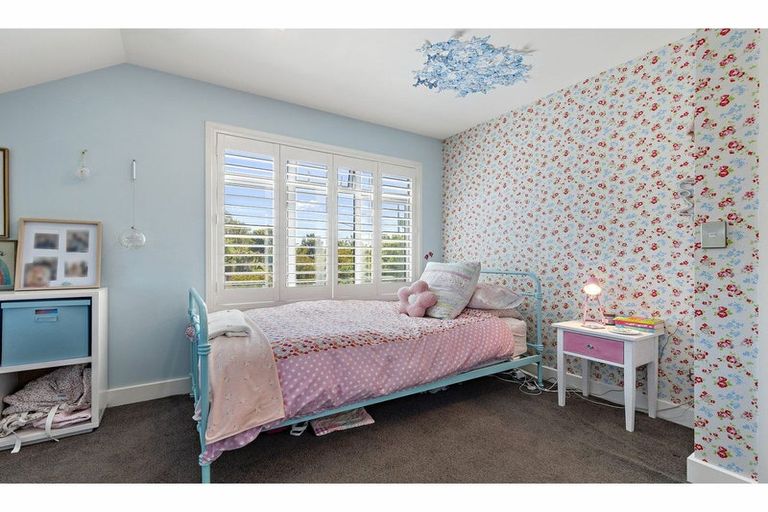 Photo of property in 94 Saint Martins Road, Saint Martins, Christchurch, 8022