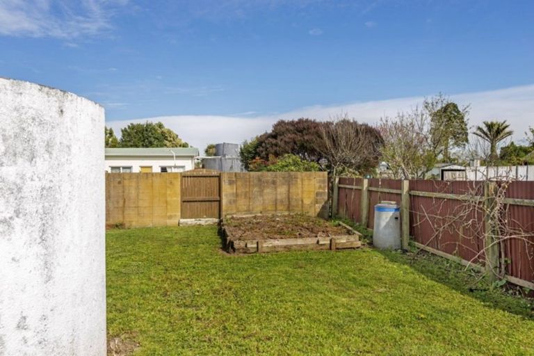 Photo of property in 2 Ora Street, Makaraka, Gisborne, 4010