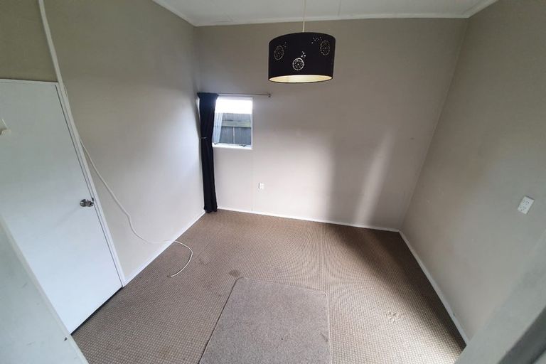 Photo of property in 9 Hilton Grove, Kelvin Grove, Palmerston North, 4414