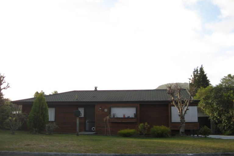 Photo of property in 22 Pihanga Road, Kuratau, Turangi, 3381