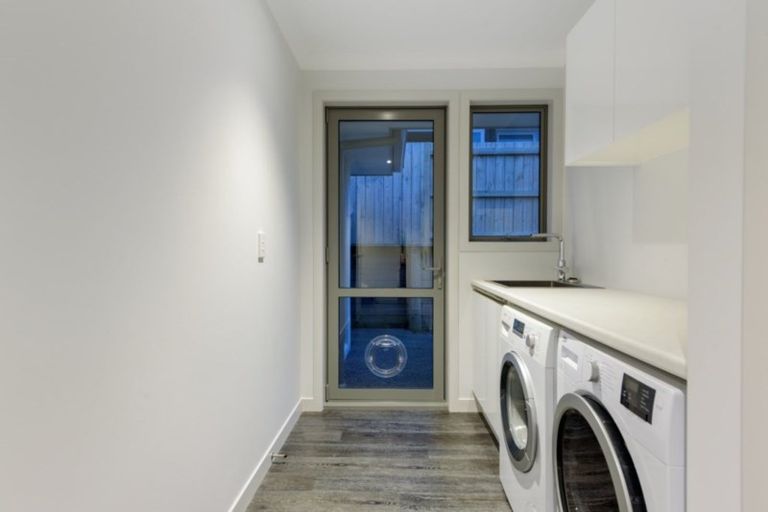 Photo of property in 324 Lakes Boulevard, Pyes Pa, Tauranga, 3112