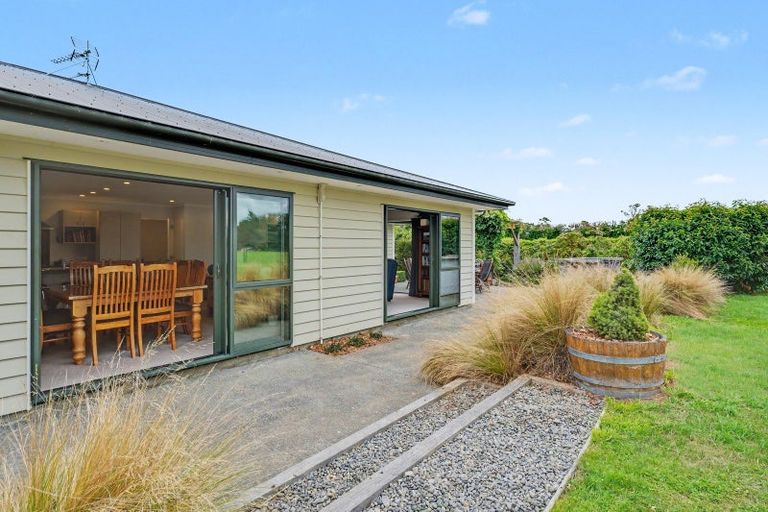 Photo of property in 399 Barkers Road, Loburn, Rangiora, 7472