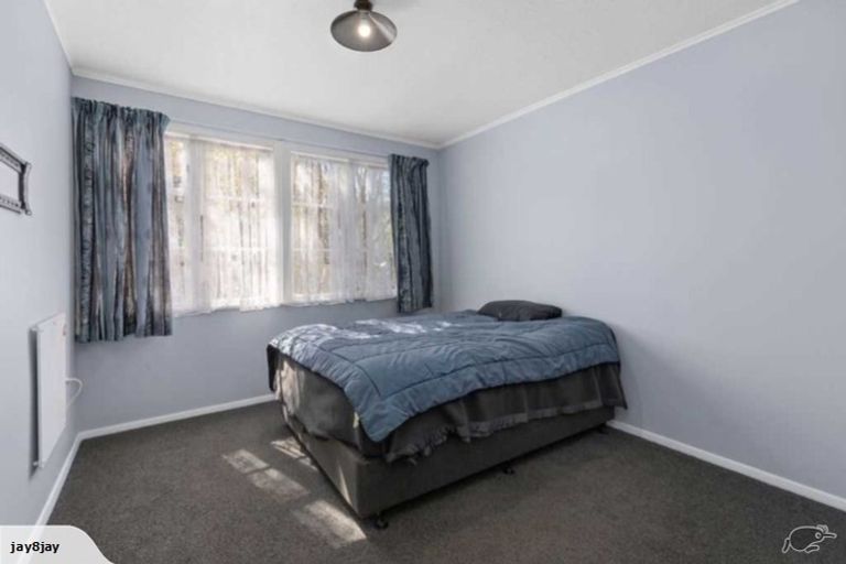 Photo of property in 1289 High Street, Taita, Lower Hutt, 5011