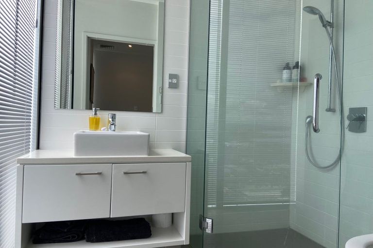 Photo of property in Sentinel Apartments, 1603/3 Northcroft Street, Takapuna, Auckland, 0622