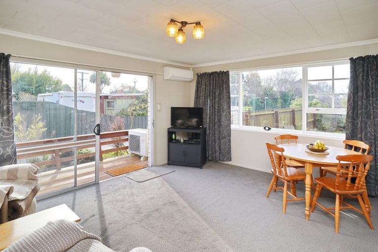 Photo of property in 27a Main North Road, Woodend, 7610