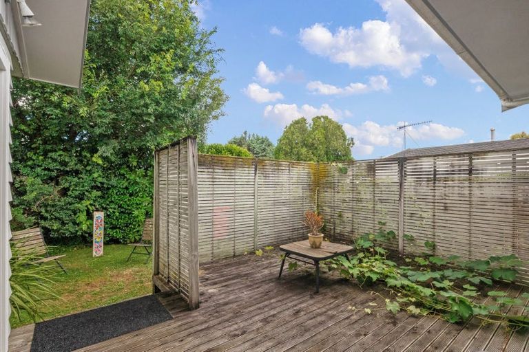 Photo of property in 35 Highbury Drive, Levin, 5510