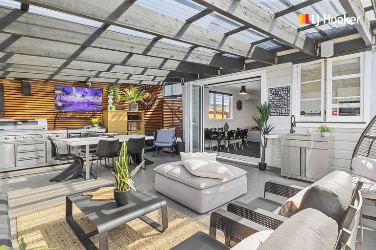 Photo of property in 3 Blair Street, Kenmure, Dunedin, 9011