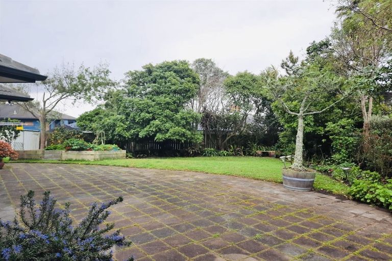 Photo of property in 264 Hill Road, The Gardens, Auckland, 2105