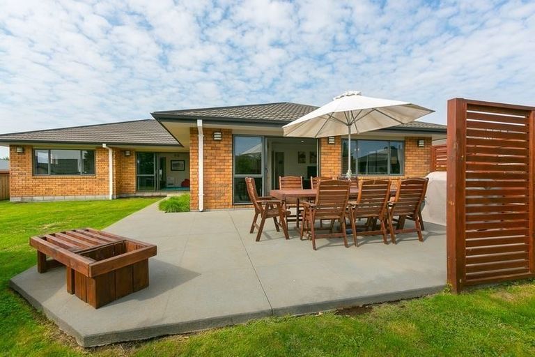 Photo of property in 5d James Drive, Bell Block, New Plymouth, 4312