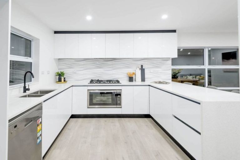 Photo of property in 45 Murphys Park Drive, Flat Bush, Auckland, 2019