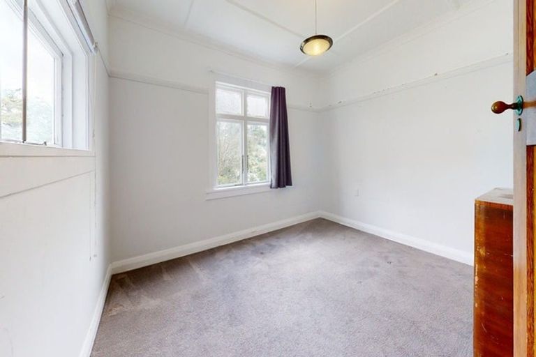 Photo of property in 132-136 Washington Avenue, Brooklyn, Wellington, 6021