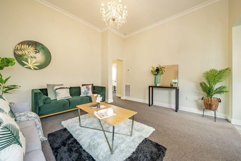 Photo of property in 22 Elizabeth Street, Petone, Lower Hutt, 5012