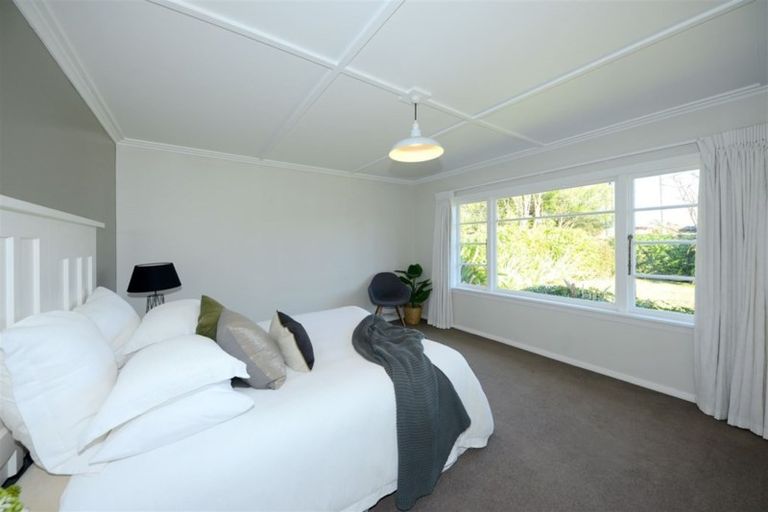 Photo of property in 2 Jameson Avenue, St Albans, Christchurch, 8052