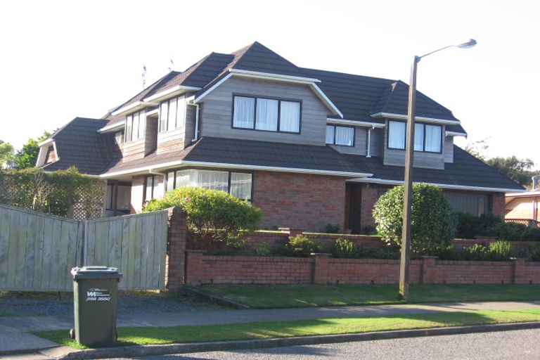 Photo of property in 46 Burbank Crescent, Churton Park, Wellington, 6037