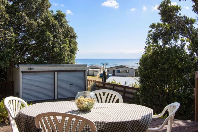 Photo of property in 105 Dillon Street, Waihi Beach, 3611
