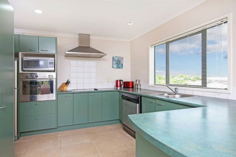 Photo of property in 5/124 Pakuranga Road, Pakuranga, Auckland, 2010