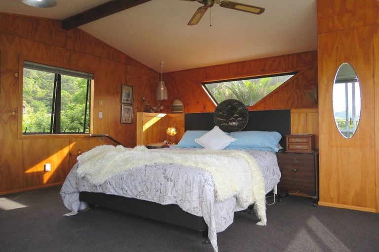 Photo of property in 15 Puriri Place, Tuateawa, Coromandel, 3583