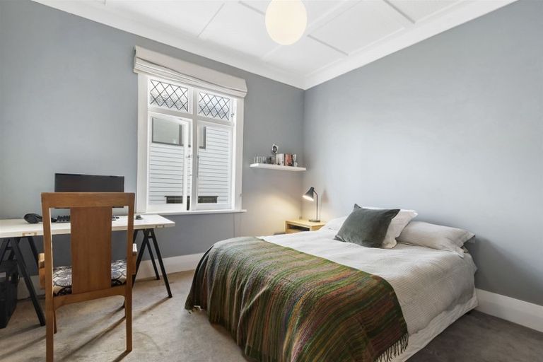 Photo of property in 10 Egremont Street, Belmont, Auckland, 0622