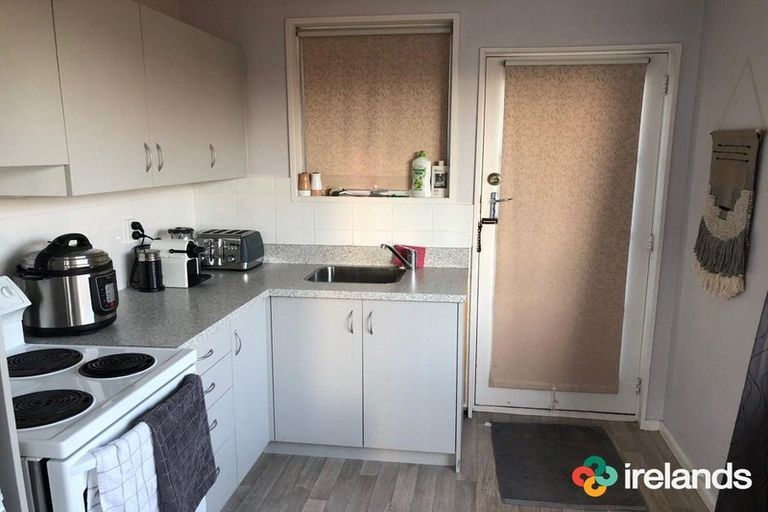 Photo of property in 2/3 Pelorus Place, Harewood, Christchurch, 8051