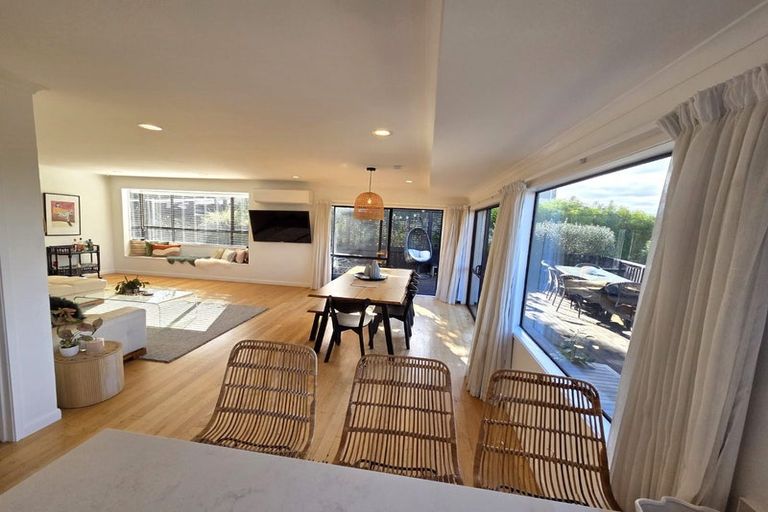 Photo of property in 70 Hinewa Road, Otumoetai, Tauranga, 3110