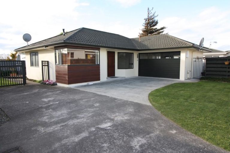 Photo of property in 21 Haydon Street, Roslyn, Palmerston North, 4414