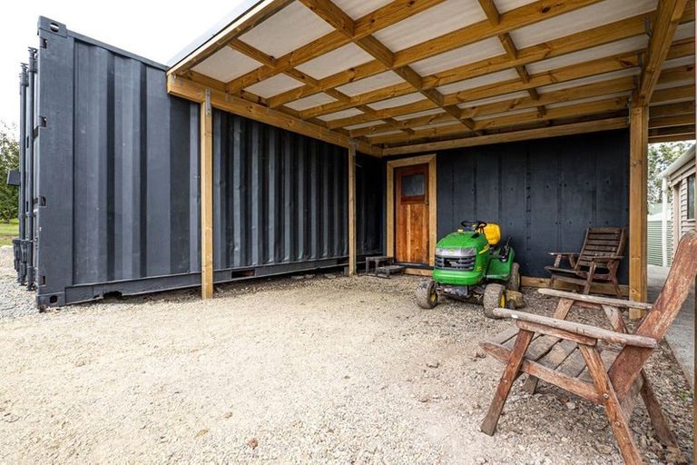 Photo of property in 558 Waimate North Road, Kerikeri, 0293