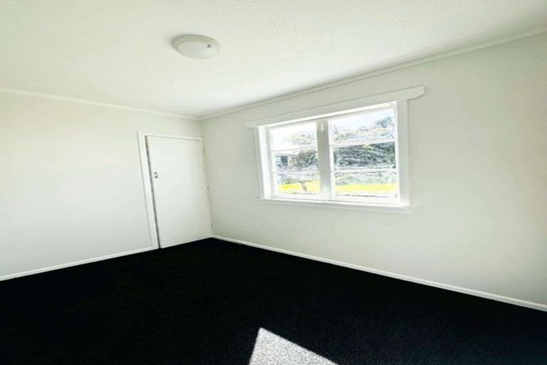 Photo of property in 48a Woodlands Crescent, Browns Bay, Auckland, 0630