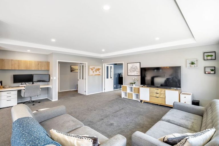 Photo of property in 81 Prestons Park Drive, Marshland, Christchurch, 8083