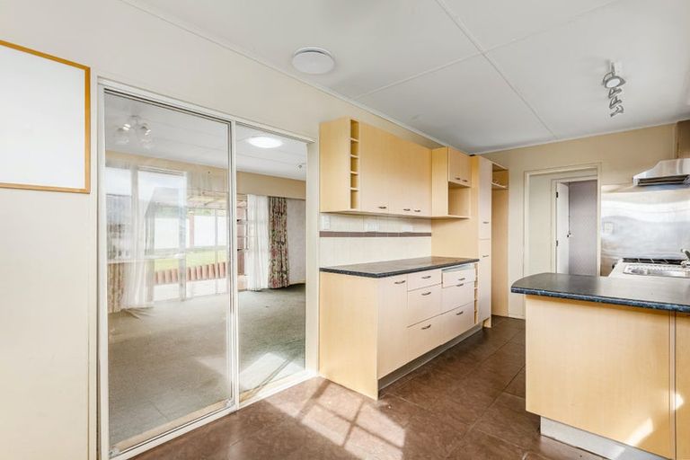Photo of property in 36 Apple Terrace, Ranui, Porirua, 5024