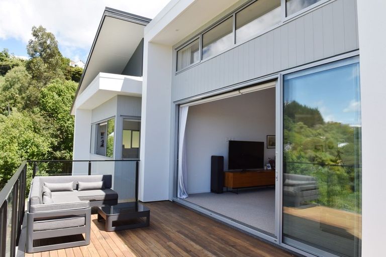 Photo of property in 34 Seaview Terrace, Kew, Dunedin, 9012