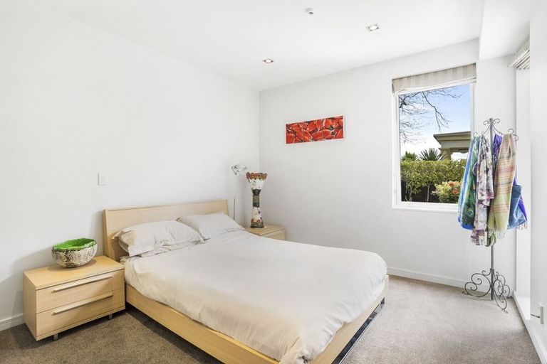 Photo of property in 2/86 Remuera Road, Remuera, Auckland, 1050
