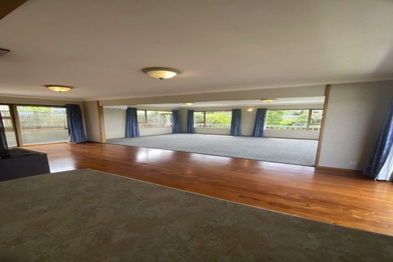 Photo of property in 1/46 Lyons Avenue, Murrays Bay, Auckland, 0630