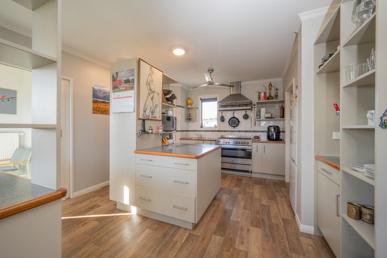 Photo of property in 5 Theyers Street, Alexandra, 9320