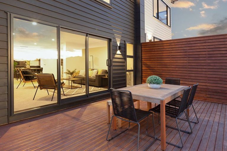 Photo of property in 172a Navigation Drive, Whitby, Porirua, 5024