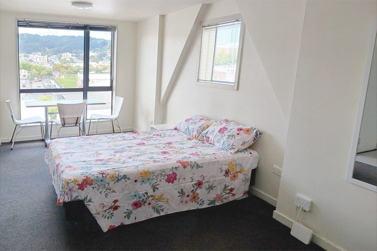 Photo of property in Southern Cross Apartments, 411/35 Abel Smith Street, Te Aro, Wellington, 6011