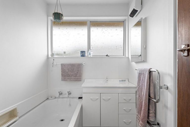 Photo of property in 77 Gray Crescent, Kaiapoi, 7630